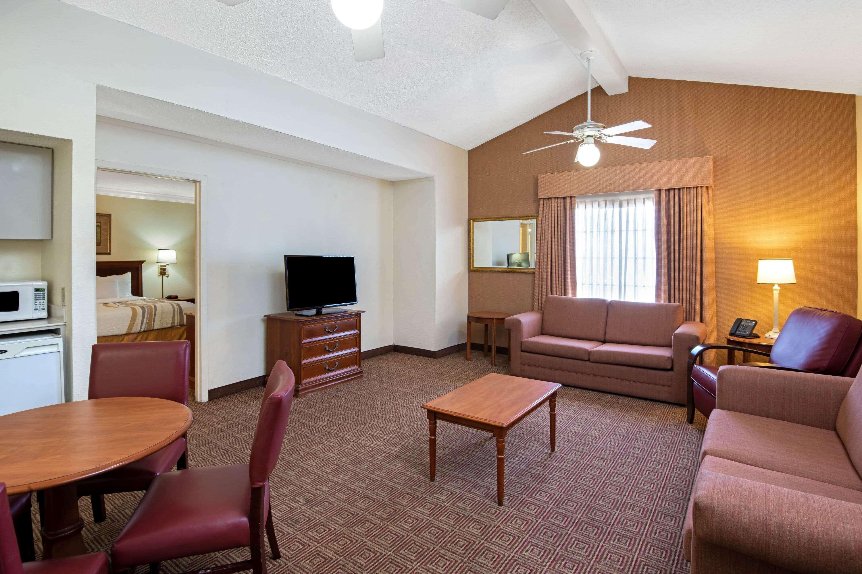 La Quinta Inn By Wyndham San Antonio Lackland Екстер'єр фото