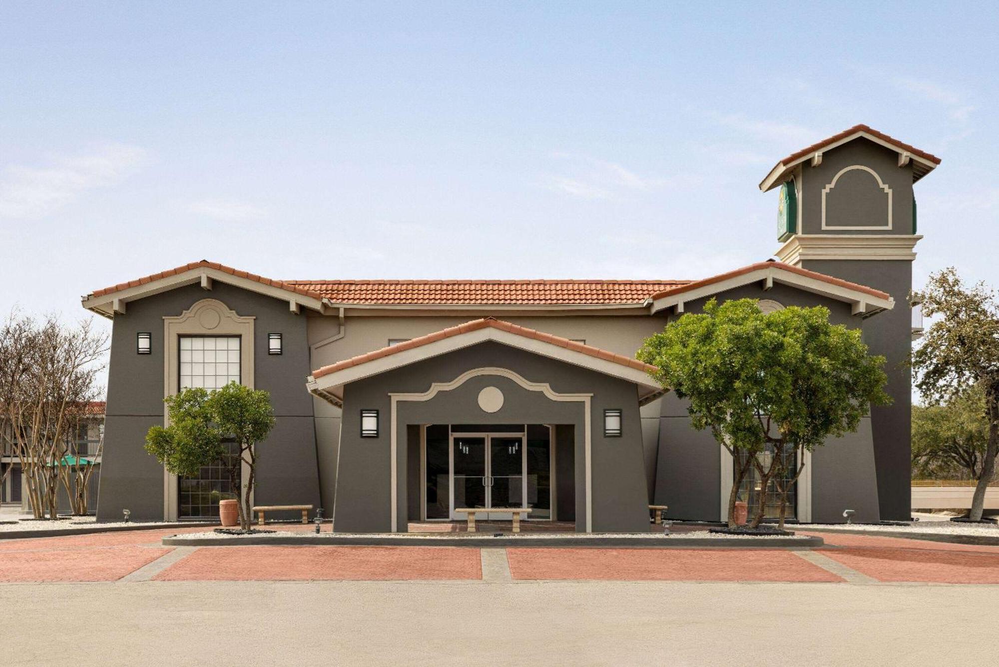 La Quinta Inn By Wyndham San Antonio Lackland Екстер'єр фото