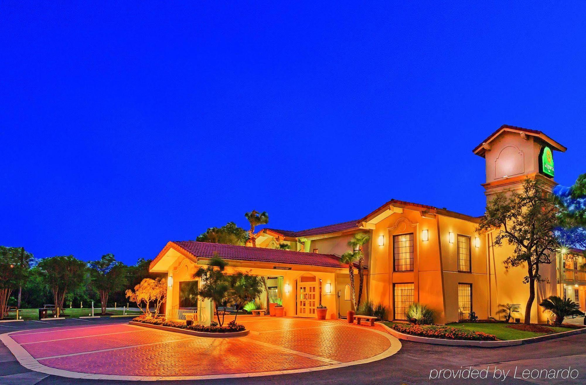La Quinta Inn By Wyndham San Antonio Lackland Екстер'єр фото